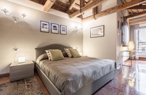 Santa Croce Apartment | 75 m² Apartment ∙ 1 bedroom ∙ 2 guests