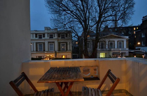 Bayswater Apartment | 79 m² Serviced apartment ∙ 4 bedrooms ∙ 127 guests