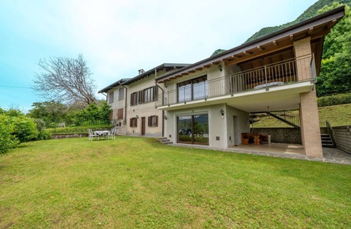 Castelveccana Apartment | 80 m² Apartment ∙ 1 bedroom ∙ 4 guests