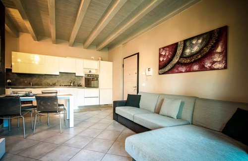 Sirmione Apartment | 80 m² Apartment ∙ 2 bedrooms ∙ 5 guests