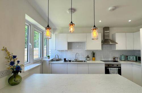 Bicester Bed & Breakfast | 89 m² Bed and breakfast ∙ 3 bedrooms ∙ 15 guests