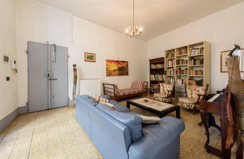 Santa Croce Apartment | 90 m² Apartment ∙ 2 bedrooms ∙ 4 guests
