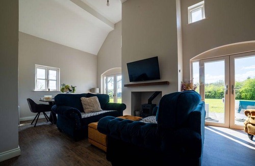 Enniskillen Cottage | 90 m² Cabin ∙ 3 bedrooms ∙ 7 guests