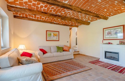 Ferrere House | 90 m² House ∙ 1 bedroom ∙ 2 guests