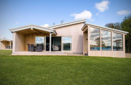 Enniskillen Ski Chalet | 93 m² Chalet ∙ 2 bedrooms ∙ 4 guests