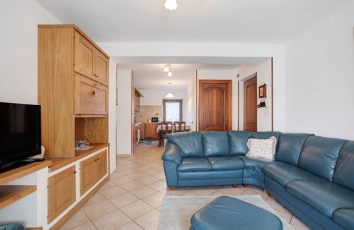Ampaillant Apartment | 97 m² Apartment ∙ 2 bedrooms ∙ 4 guests