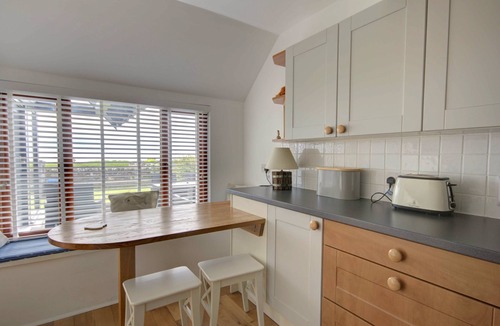 Golspie House | A 3-bedroom beach front house with spectacular views across the Dornoch First.