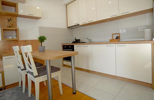 Novi Beograd Apartment | A Blok A8