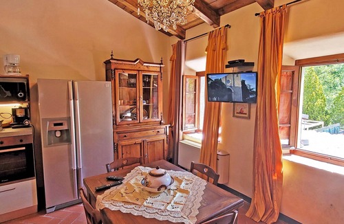 Saturnana House | A Charming Medieval Inn in the Untouched Environment of the Pistoia Apennines