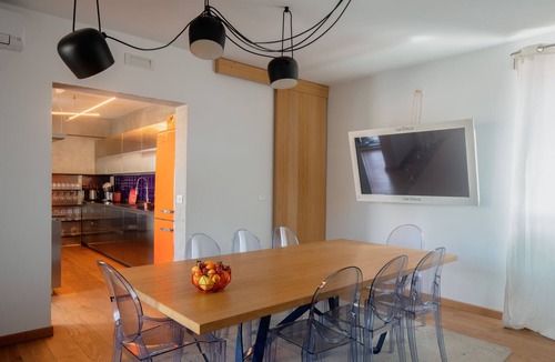 Coste House | A design corner with a view of Etna