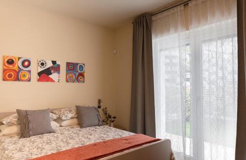 Aosta House | A&G Apartment Aosta - Elegante Casa 100 mq su due piani con Wi-Fi-giardino-parcheggio