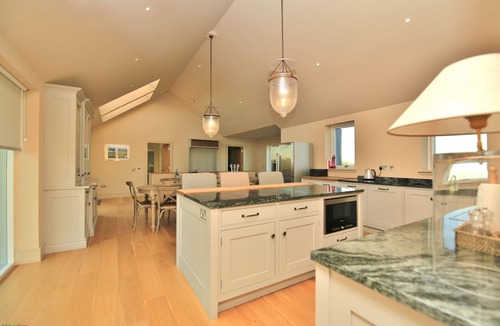 Anstruther House | A stunning house that sleeps 11 guests in 6 bedrooms