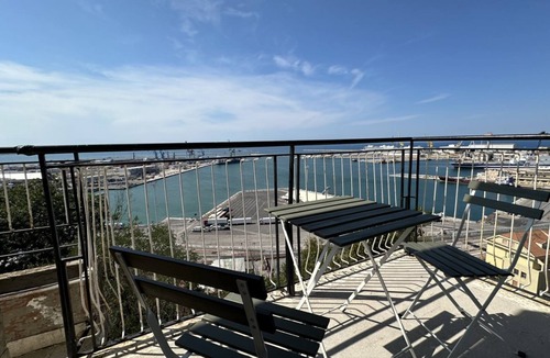 Ancona Apartment | A40 - Ancona, elegant two-room apartment with a view