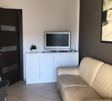 Mirafiori Apartment | Accogliente e moderno trilocale