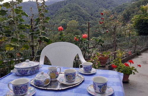 Mezzenile Apartment | Accommodation with beautiful views of the valley and mountains in a peaceful setting