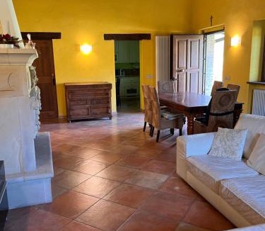 Fermignano House | Agriturismo Ca'Verdeselle
