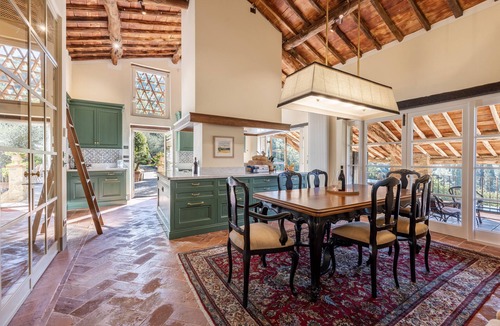 Vicopelago House | Al Bastini - villa with glorious views & pool, 15 mins from Lucca