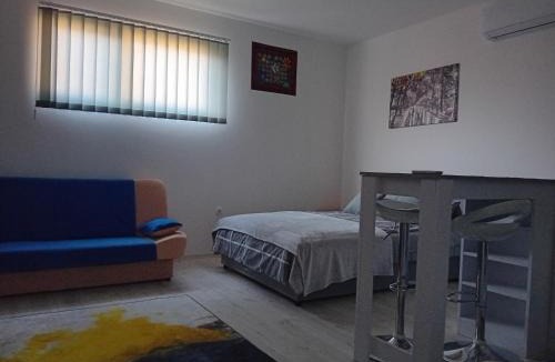 Inija Apartment | AlejaPark