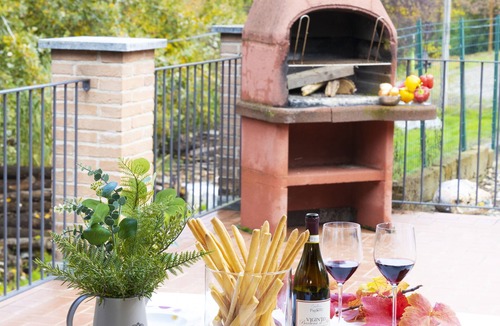 Vinchio Villa | [ALBA-ASTI-LANGHE] Villa with Vineyard, Pool and Patio