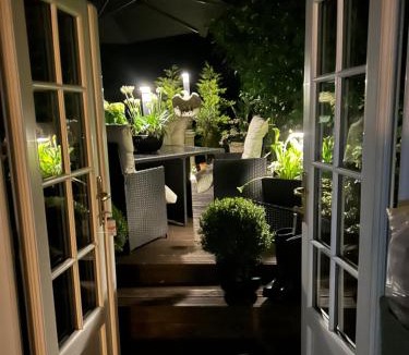 Harborne Bed & Breakfast | Albany house Harborne