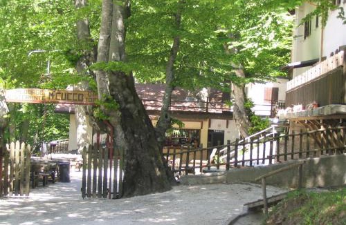 Sigillo Hotel | Albergo Ristorante Montecucco da Tobia