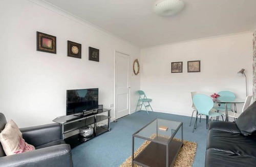 Leith Apartment | Allanfield 155.1