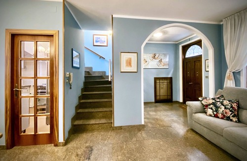 San Benedetto del Tronto House | An exclusive terraced house in a very central position, 600 meters from the sea.