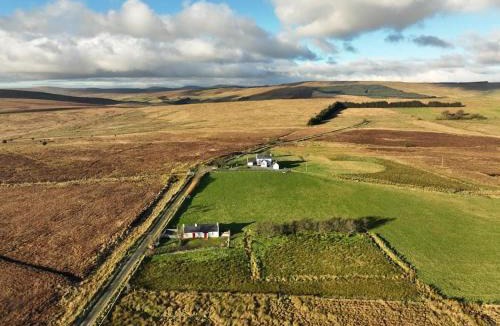 Omagh House | An Teach Uachtarach