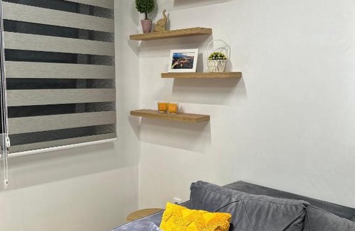 Sremska Mitrovica Apartment | Apartman Lux-besplatno korišćenje zasebne garaže
