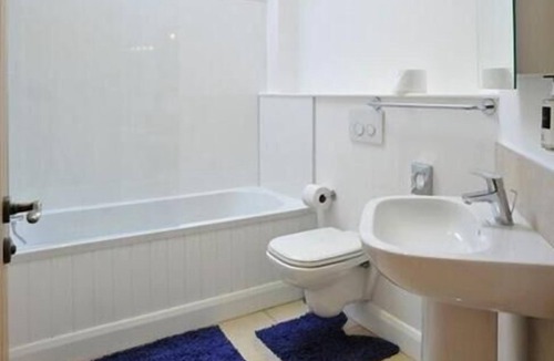 Bushmills Apartment | Apartment at Pyjama Factory Self Catering