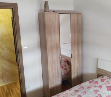 Bistrica Apartment | Apartment Burence