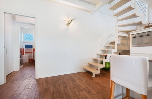 Raffa Apartment | Apartment 'Castello A Raffa' with Mountain View, Wi-Fi and Air Conditioning