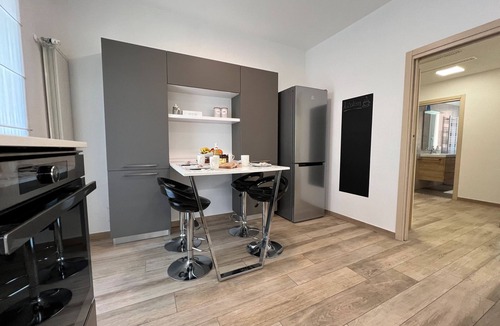 Mestre Apartment | Apartment 'Comfort Zone - Gold' with Balcony, Wi-Fi and Air Conditioning