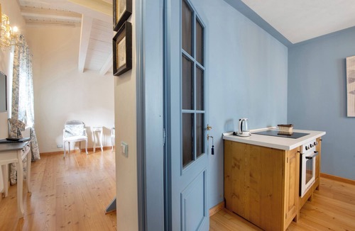 Pilzone Apartment | Apartment 'Con Balcone' with Wi-Fi