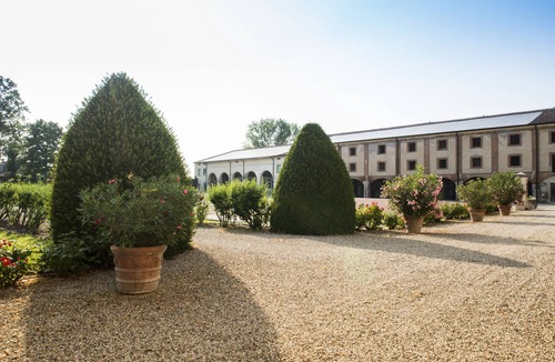 Nogarole Rocca House | Apartment Court