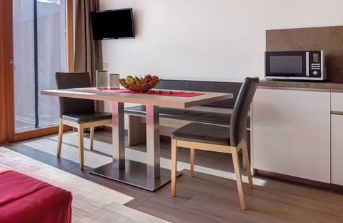 Sluderno Apartment | Apartment 'Hausergut Gala 2' with Mountain View, Shared Garden and Wi-Fi