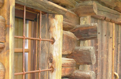 Epinel Apartment | Apartment in a typical mountain building in the Park of Gran Paradiso
