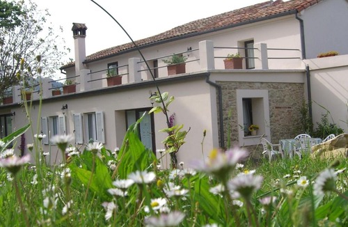 Gemmano Apartment | Apartment in a winery in the countryside with pool and breathtaking view