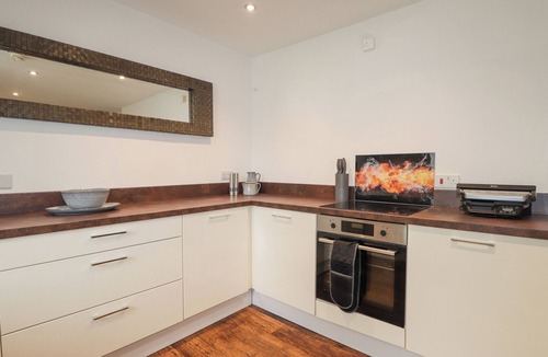 Foyers Cottage | APARTMENT IN FOYERS, pet friendly, with open fire in Foyers