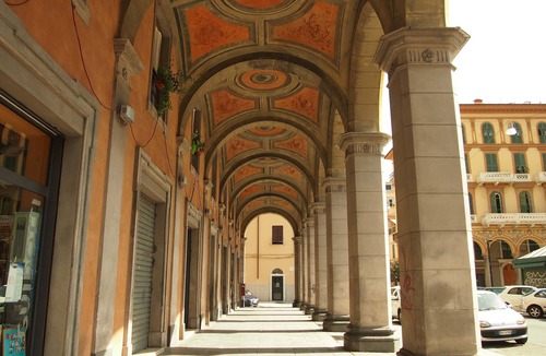 La Spezia Historic Centre Apartment | Apartment in historic building in the center of La Spezia close to 5 Terre