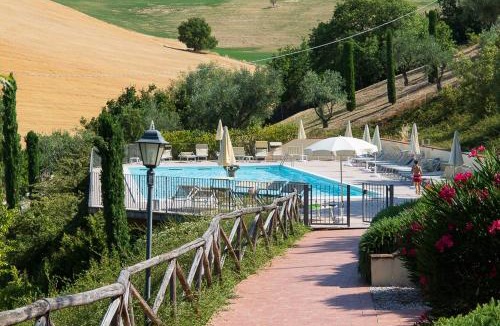 Bargni House | Apartment in historic villa with pool and Tennis