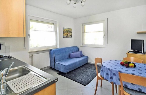 Silandro Apartment | Apartment in Schlanders with garden