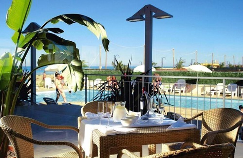 Roseto degli Abruzzi Apartment | Apartment in Roseto by Sandy Beach