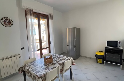 Limite Sull'Arno Apartment | Apartment 'La Casa Di Ciccio' with Private Terrace and Wi-Fi