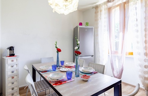 Lido di Camaiore Apartment | Apartment 'La Casa Rossa Versilia' with Mountain View, Shared Garden and Wi-Fi
