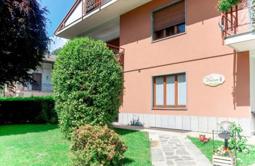 Omegna Apartment | Apartment Les Maisons della Fattoria by Interhome