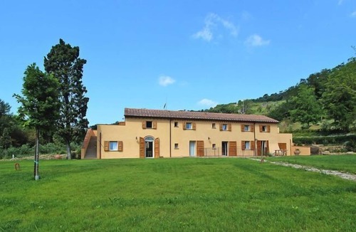 Collesalvetti Apartment | Apartment Mulino della Rivolta with shared pool in Colognole