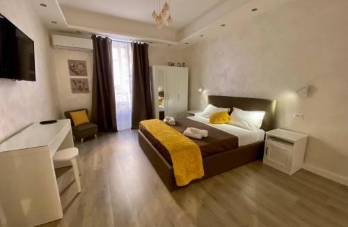 San Giovanni Apartment | Apartment near the Colosseum with metro line A a 2 minutes walk away