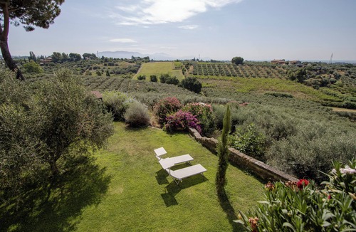 Genzano di Roma Apartment | Apartment Pineta - in Vigna Luisa Resort - near Rome
