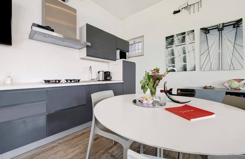 Frader Apartment | Apartment "Residence La Mignon Terrazza" with Lake View, Air Conditioning & Terrace